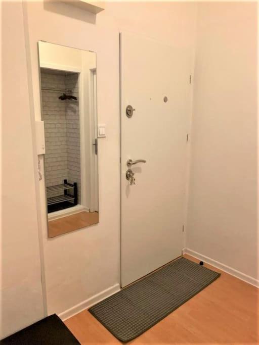 Apartment By The Museum Praga Esterno foto